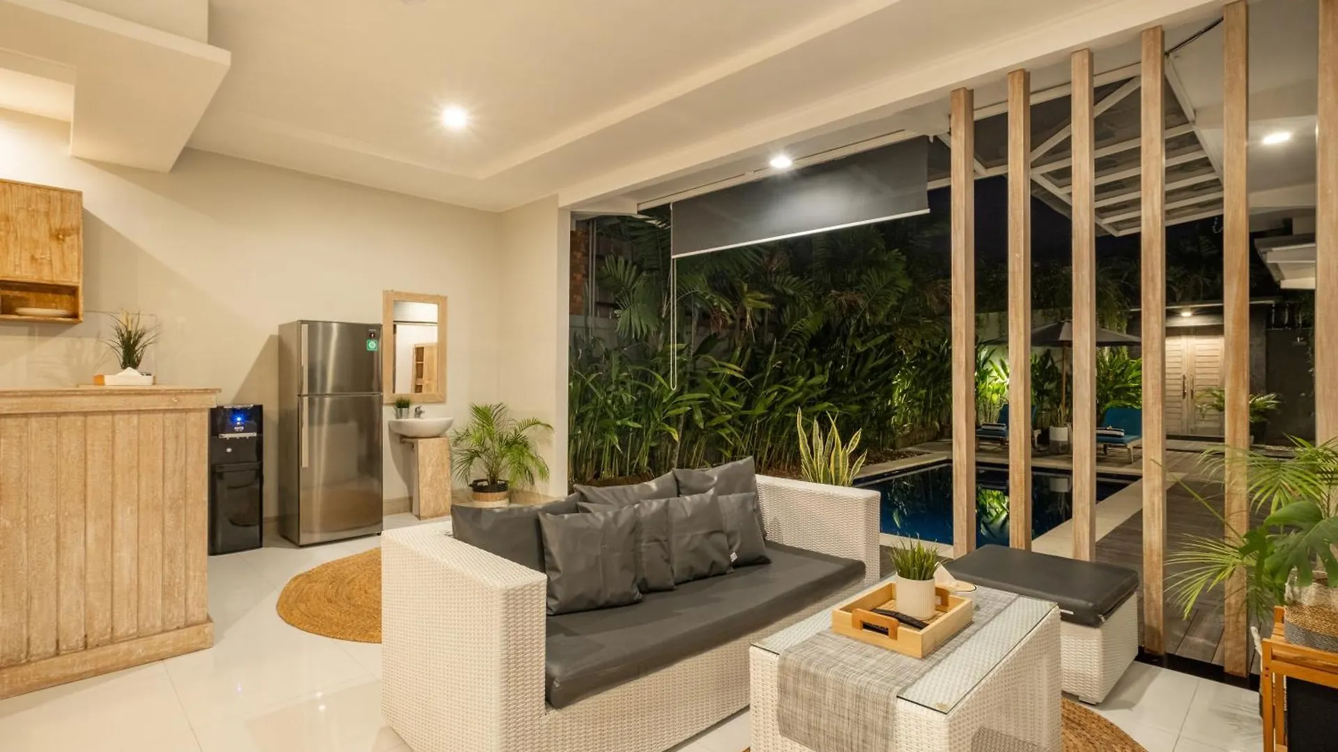 ☆ Villa Larissa ☆ Seminyak 2Br Pool Kuta Petitenget 0*,  Indonesia