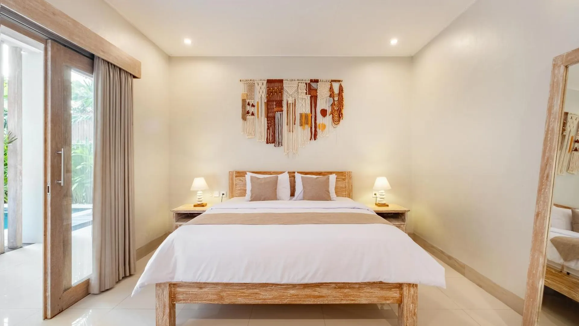 ☆ Villa Larissa ☆ Seminyak 2Br Pool Kuta Petitenget 印尼